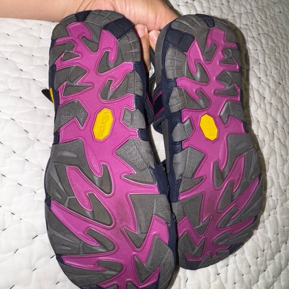 Teva Tirra Hiking Sandal sz 7 - Picture 6 of 7